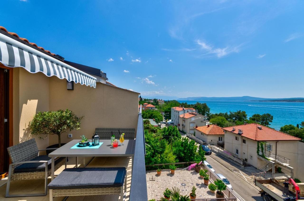 Apartments Niko Crikvenica Rom bilde